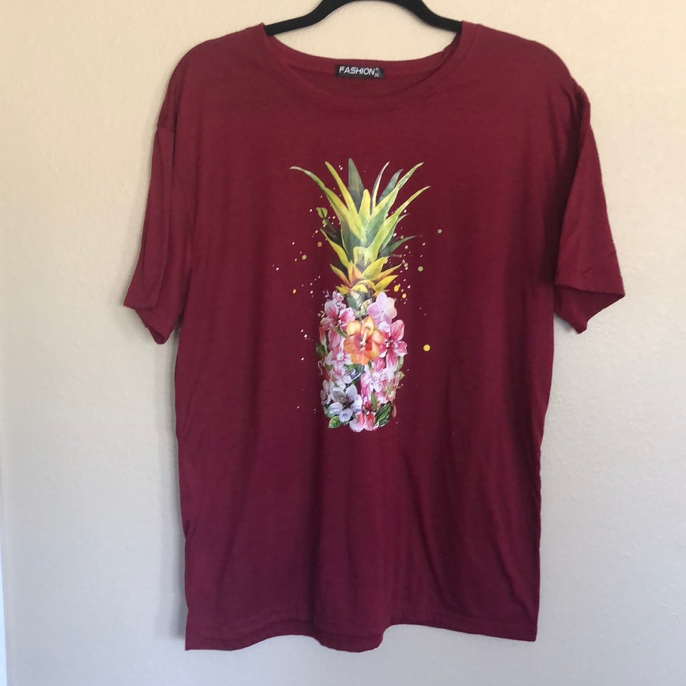 Hawaiian flower pineapple tshirt